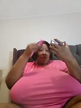 nancy111 online show from April 20, 2026, 2:14 am