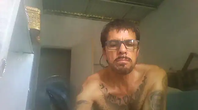 Snapshot of el_principe_hot chatting on February 23, 2025, 6:56 pm el principe hot online show from February 23, 2025, 6:56 pm