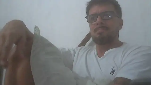Snapshot of el_principe_hot chatting on March 21, 2026, 5:12 am el principe hot online show from March 21, 2026, 5:12 am