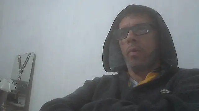 Snapshot of el_principe_hot chatting on April 8, 2026, 3:28 am el principe hot online show from April 8, 2026, 3:28 am