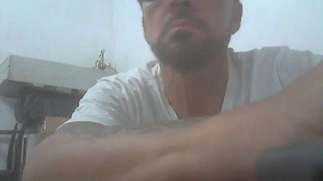 Snapshot of el_principe_hot chatting on April 18, 2026, 4:38 am el principe hot online show from April 18, 2026, 4:38 am