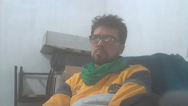 Snapshot of el_principe_hot chatting on April 26, 2026, 4:54 am el principe hot online show from April 26, 2026, 4:54 am