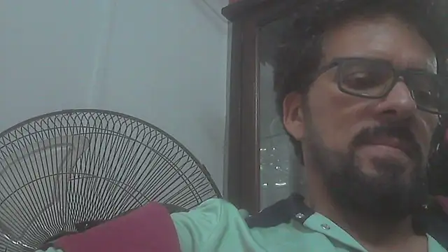 Snapshot of el_principe_hot chatting on May 27, 2026, 1:57 am el principe hot online show from May 27, 2026, 1:57 am