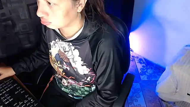 Snapshot of kattydirtylol chatting on April 2, 2026, 2:09 am kattydirtylol online show from April 2, 2026, 2:09 am