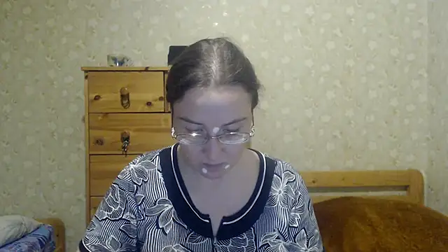 Smart Rose online show from February 9, 2025, 8:02 pm