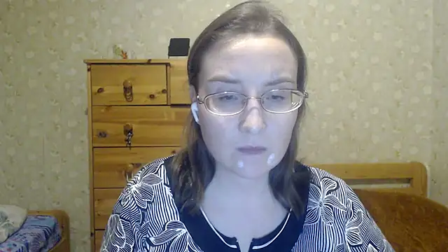 Smart Rose online show from February 12, 2025, 1:19 am