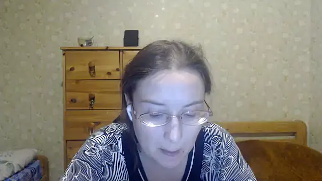 Smart Rose online show from February 12, 2025, 8:40 pm