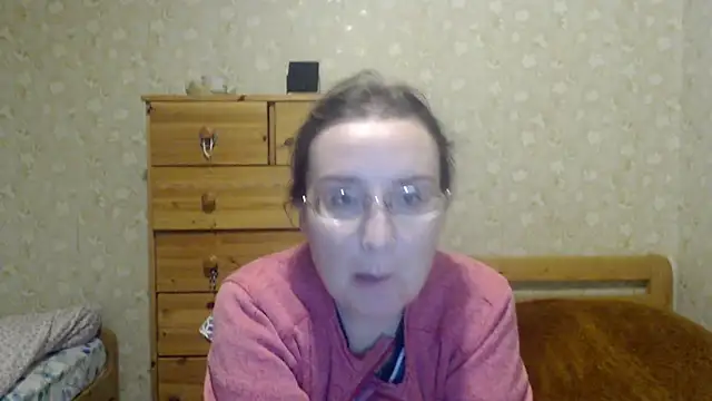 Smart Rose online show from March 9, 2025, 3:27 pm