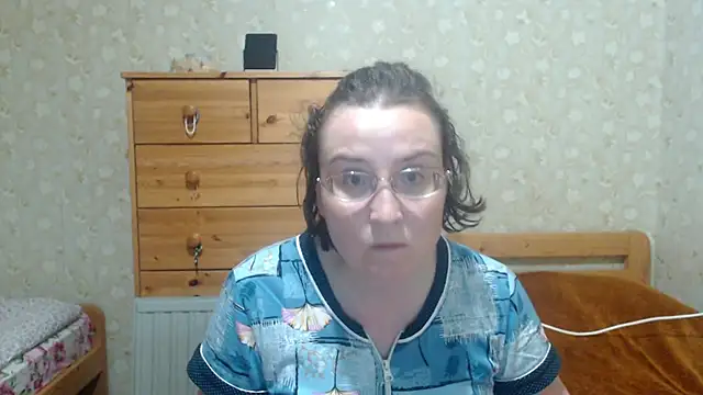 Smart Rose online show from September 20, 2025, 10:00 pm