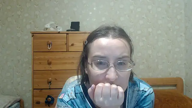 Smart Rose online show from March 25, 2026, 8:04 pm