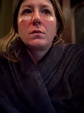 Natali UA online show from April 11, 2026, 7:51 pm