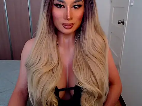 Snapshot of yourmistressofevil69 chatting on July 13, 2026, 4:04 am yourmistressofevil69 online show from July 13, 2026, 4:04 am