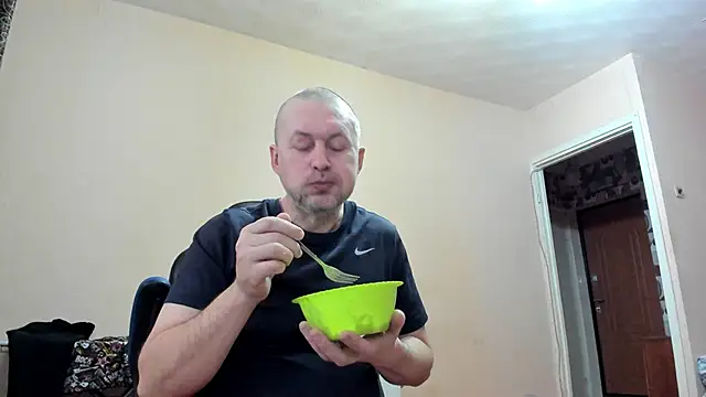 SanFrantsisko online show from November 10, 2025, 9:08 am