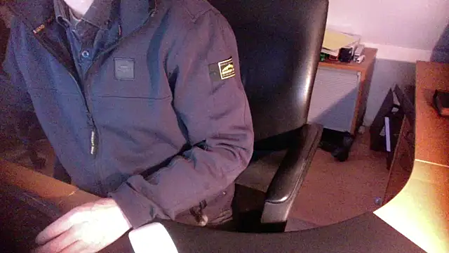 outlaw200 online show from December 12, 2024, 8:36 am