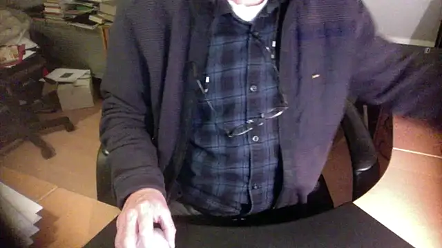 outlaw200 online show from December 22, 2024, 3:55 pm