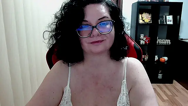 MissTroublle online show from February 20, 2026, 11:22 am