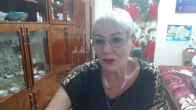 JenaCheim online show from October 13, 2025, 7:25 pm