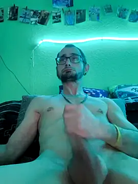 Snapshot of Steveschaw chatting on February 12, 2025, 9:33 pm Steveschaw online show from February 12, 2025, 9:33 pm