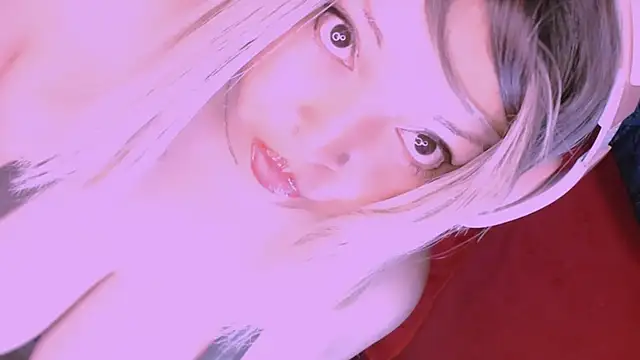 Snapshot of Honey_Lucy1 chatting on July 15, 2026, 12:10 pm Honey Lucy1 online show from July 15, 2026, 12:10 pm