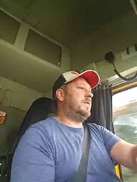 ktmtom247 online show from September 24, 2025, 7:01 am