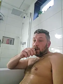 ktmtom247 online show from March 22, 2026, 12:41 pm