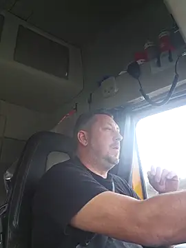 ktmtom247 online show from March 26, 2026, 11:05 am