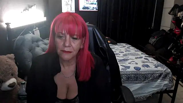 Snapshot of diavo72 chatting on July 20, 2026, 7:38 pm diavo72 online show from July 20, 2026, 7:38 pm