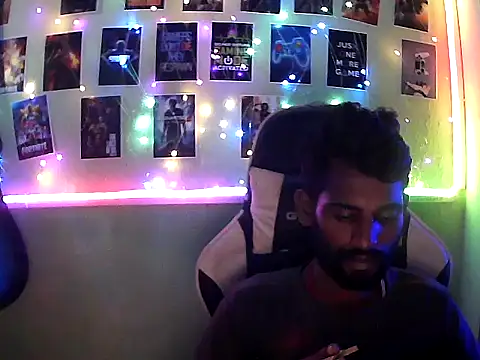 FriskyGender online show from October 22, 2025, 4:18 pm