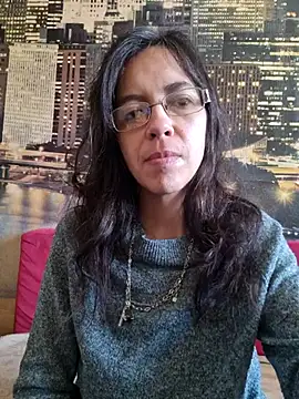 rposhta1991 online show from March 22, 2025, 9:02 am