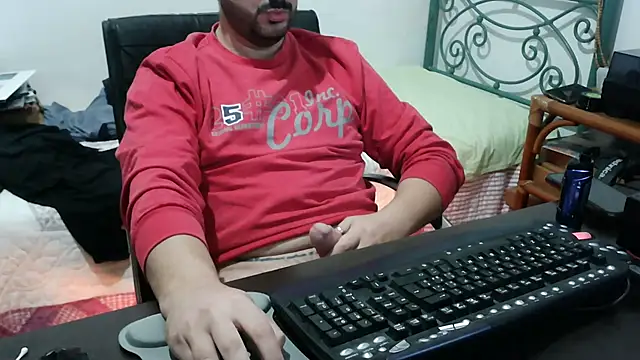 Snapshot of Italian_dark_desire chatting on December 5, 2025, 4:25 pm Italian dark desire online show from December 5, 2025, 4:25 pm