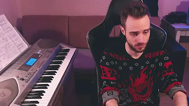 Sweetparker online show from November 1, 2025, 2:30 pm