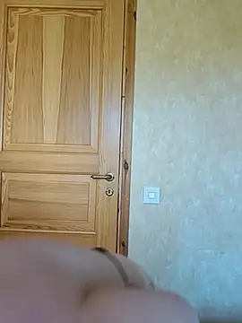 SwedishJennifer online show from October 18, 2025, 10:38 am