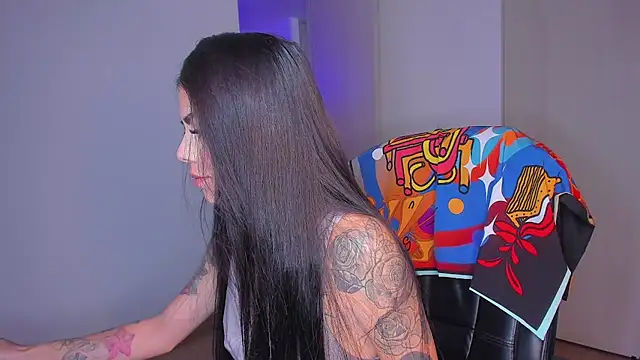 Snapshot of Lisegg_ chatting on December 19, 2025, 12:34 pm Lisegg online show from December 19, 2025, 12:34 pm