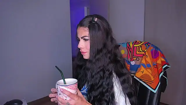 Snapshot of Lisegg_ chatting on December 20, 2025, 1:40 pm Lisegg online show from December 20, 2025, 1:40 pm