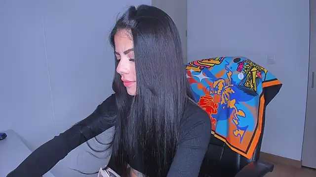 Snapshot of Lisegg_ chatting on February 9, 2026, 10:30 am Lisegg online show from February 9, 2026, 10:30 am