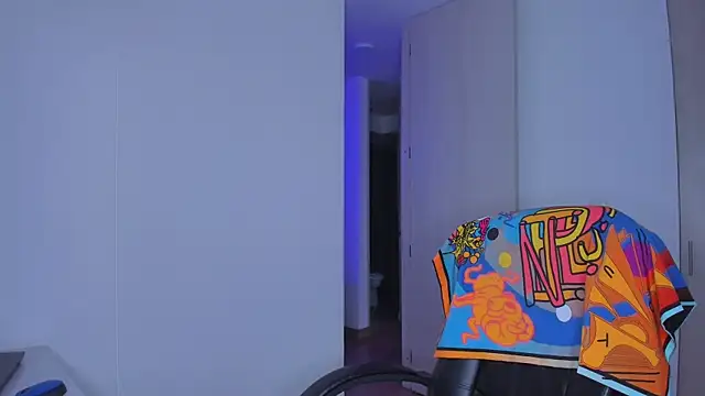 Snapshot of Lisegg_ chatting on February 12, 2026, 12:22 pm Lisegg online show from February 12, 2026, 12:22 pm