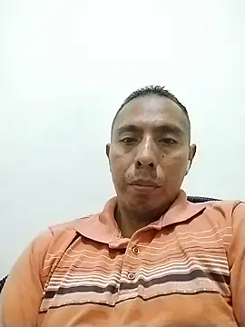 Snapshot of desnudo_Sexoxo chatting on April 12, 2026, 12:59 am desnudo Sexoxo online show from April 12, 2026, 12:59 am