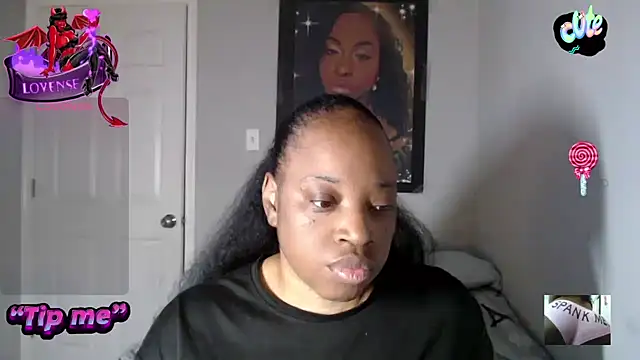 Sexymona1218 online show from September 10, 2025, 12:27 pm