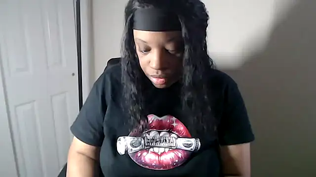 Sexymona1218 online show from February 27, 2026, 1:55 pm