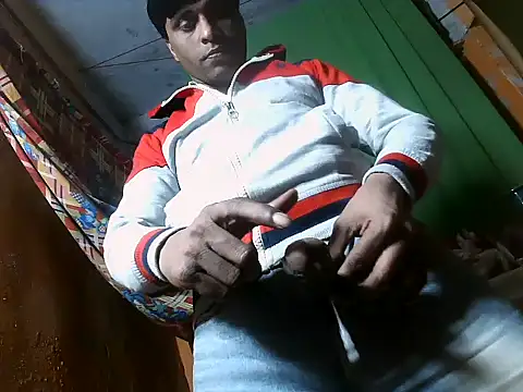 desiboy1101 online show from February 18, 2025, 12:39 pm