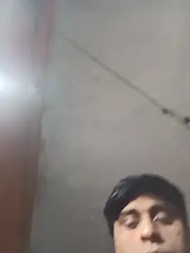 Snapshot of desiboy1101 chatting on January 16, 2026, 2:32 pm desiboy1101 online show from January 16, 2026, 2:32 pm