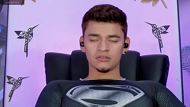 VikoHands online show from March 22, 2025, 1:00 am