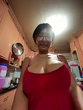 Snapshot of sweetieme chatting on October 12, 2025, 11:48 pm sweetieme online show from October 12, 2025, 11:48 pm