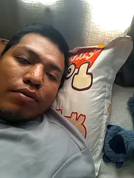 juliopantoja online show from March 11, 2026, 3:18 pm