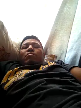 Snapshot of juliopantoja chatting on May 1, 2026, 4:00 pm juliopantoja online show from May 1, 2026, 4:00 pm