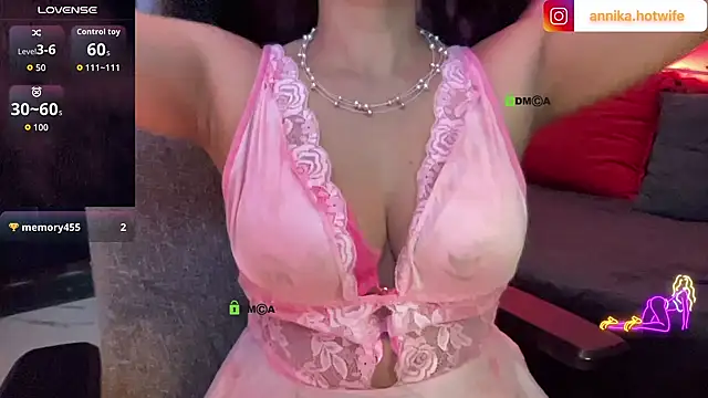 Snapshot of GoddessRaani chatting on October 16, 2025, 7:42 am GoddessRaani online show from October 16, 2025, 7:42 am