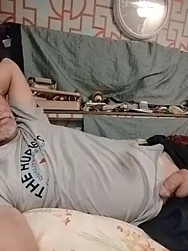 Biknight online show from March 31, 2026, 3:52 am