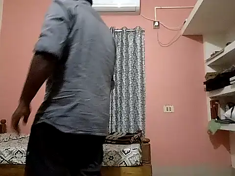 Aneesh007m online show from November 1, 2025, 5:48 pm