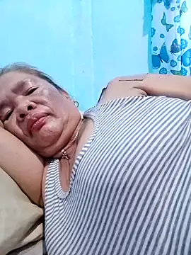 sexylizzy4u online show from October 15, 2025, 9:48 pm