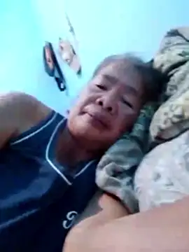 sexylizzy4u online show from March 4, 2026, 9:37 am